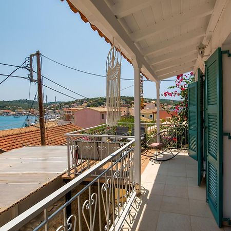 Paola'S Full Sea View House Apartment Gaios Exterior photo